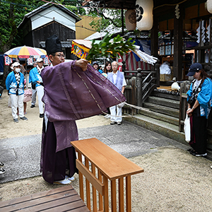 子供神輿前ご祈祷